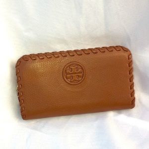 Tory Burch zip around wallet